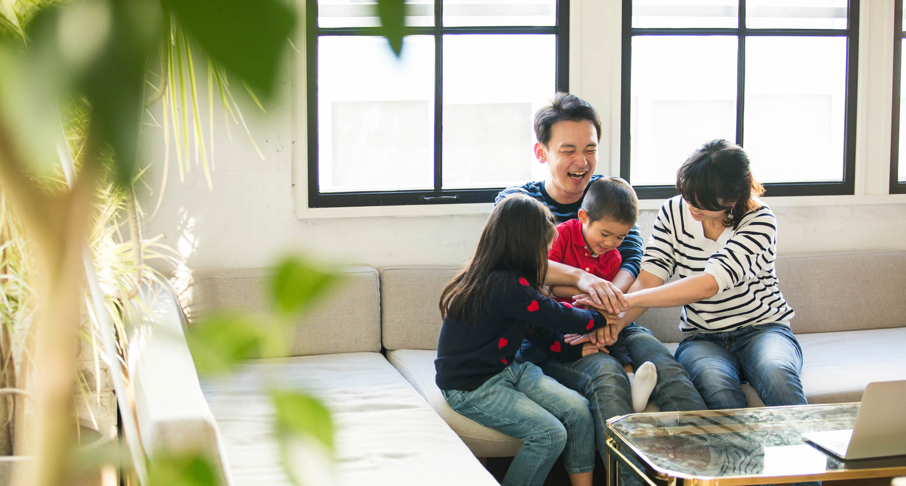 HOME STAGE IMAGE PHOTO2