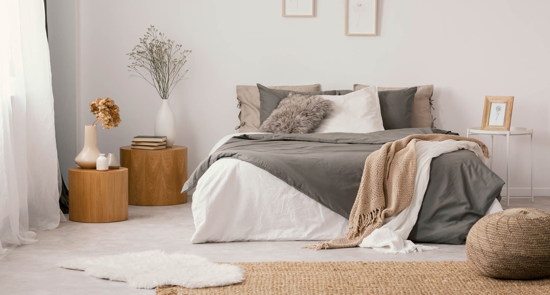 home stage image photo3